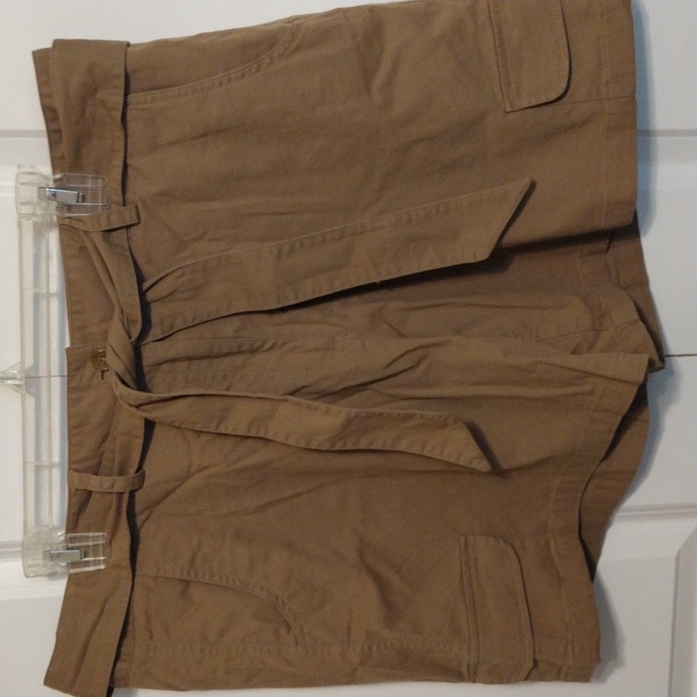 Women's size 16 Talbot khaki shorts, used worn once
